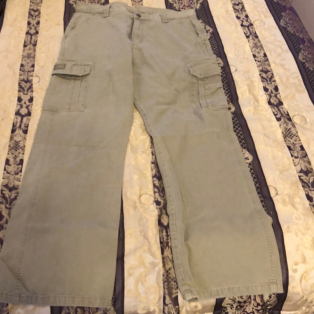 Men’s cargo pants